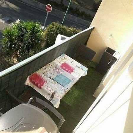 Studio 150M De La Plage La Seyne-sur-Mer Exterior foto