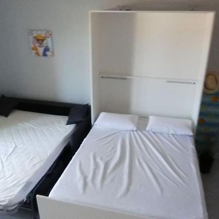 Studio 150M De La Plage La Seyne-sur-Mer Exterior foto
